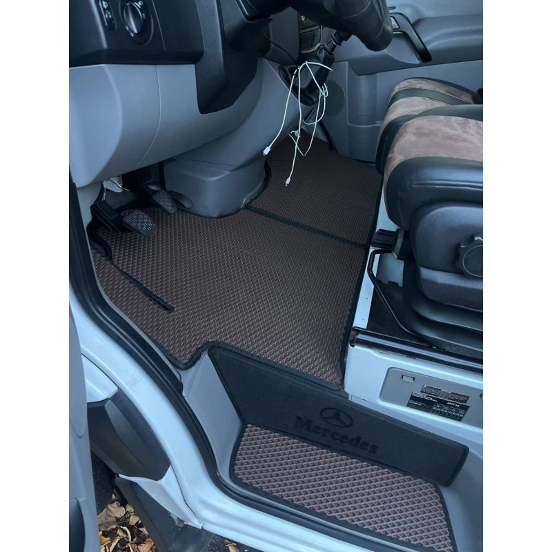 Килимки в салон авто EvaMood для Mercedes Sprinter (W906) (2006-2018) коричневий
