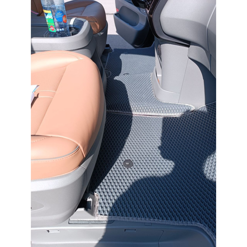 Килимки автомобільні EvaMood для Hyundai Staria (2021+) чорний